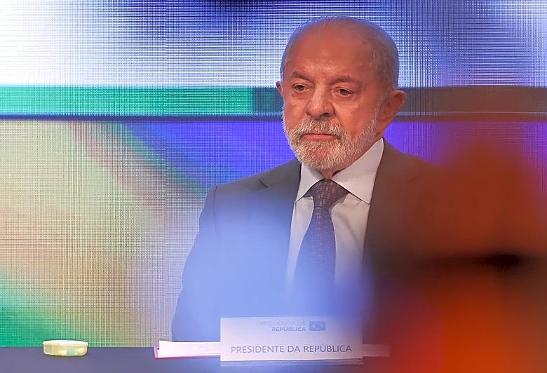 Brazilian soccer teams cry foul at Lula's online betting ban