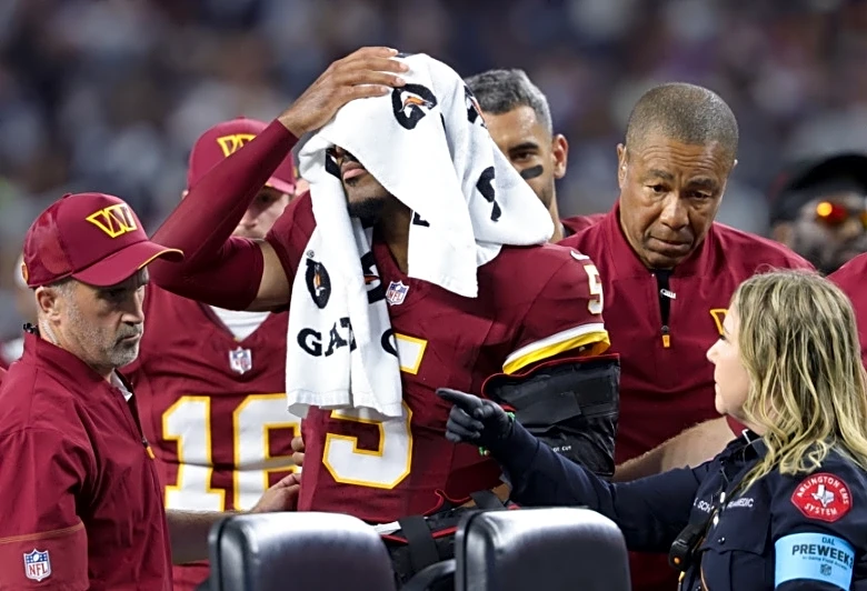 Commanders QB Jayden Daniels practices in limited capacity