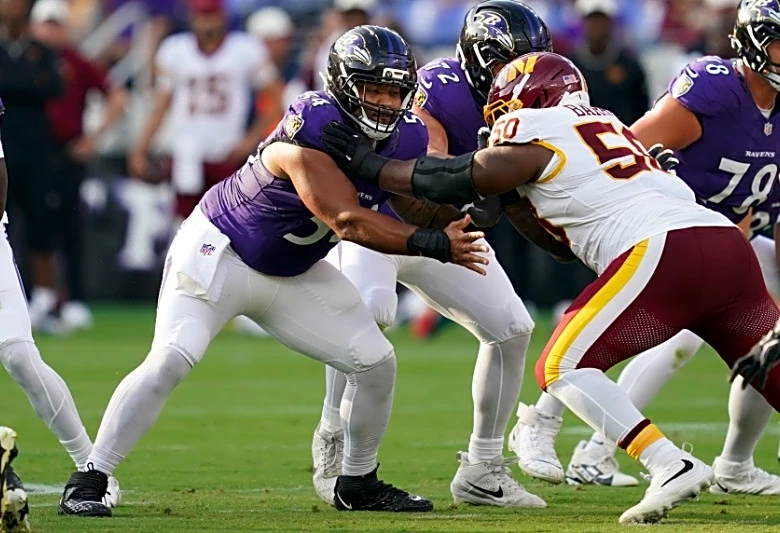 Report: Ravens C Jovaughn Gwyn (fibula) could miss 2-3 months