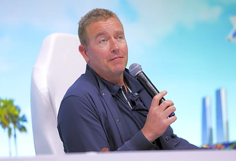 Report: Amazon agrees to extend Kirk Herbstreit's contract but can replace him