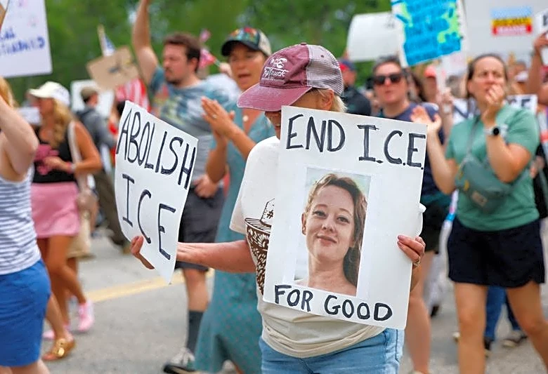 Renee Good's family sues Trump administration over fatal Minneapolis shooting