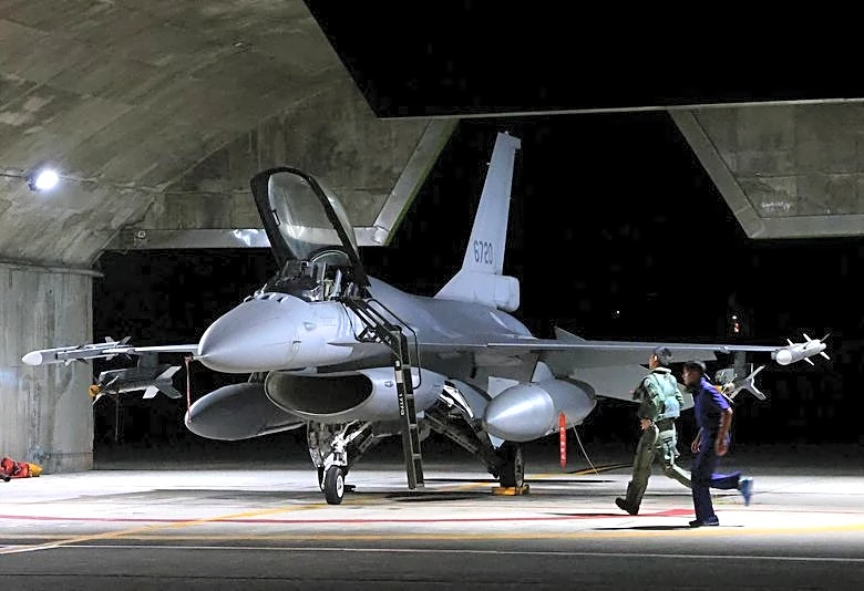 First new F-16V fighter jets to arrive in Taiwan to bolster defences against China