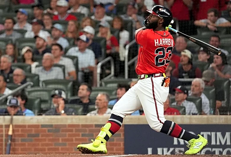 Three homers send Braves past Phillies, into NLDS matchup with Dodgers