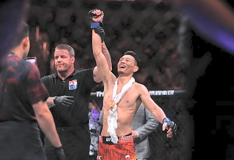 China's first Tibetan UFC fighter chases title dream and inspires fans