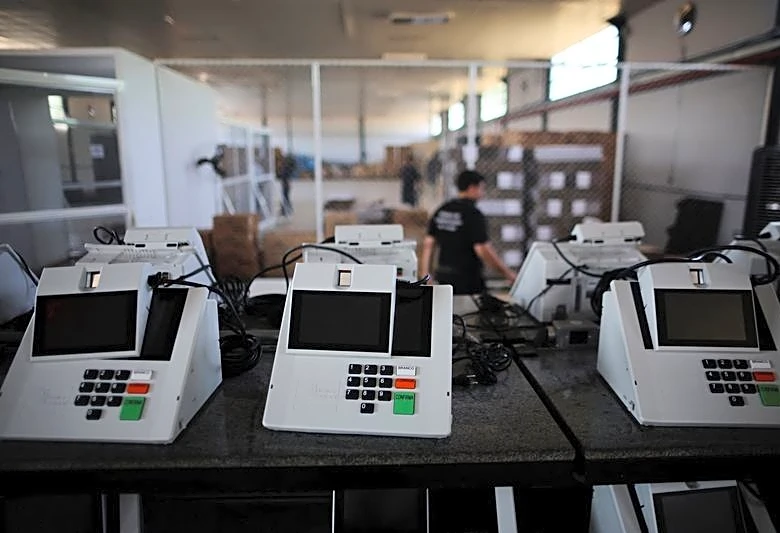 US suspends consular services before Brazil vote, citing security