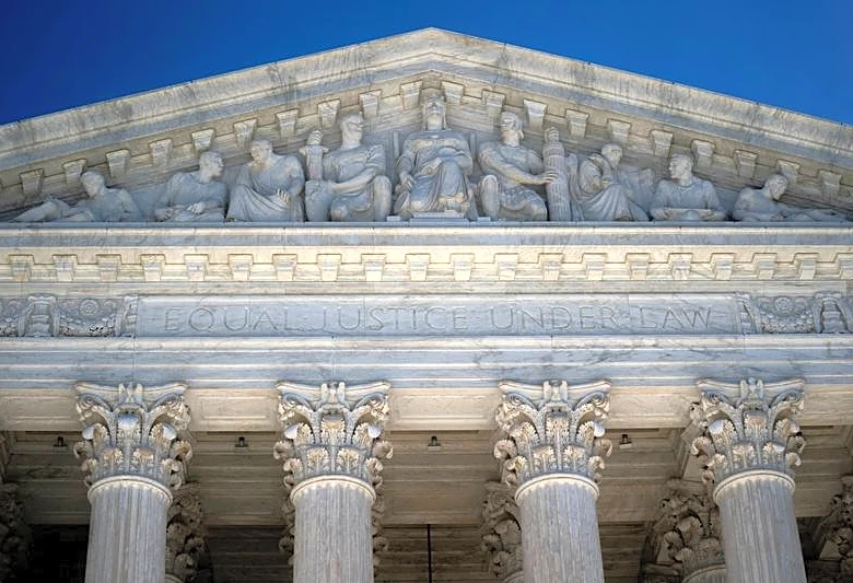 Factbox-Top cases on the US Supreme Court's docket