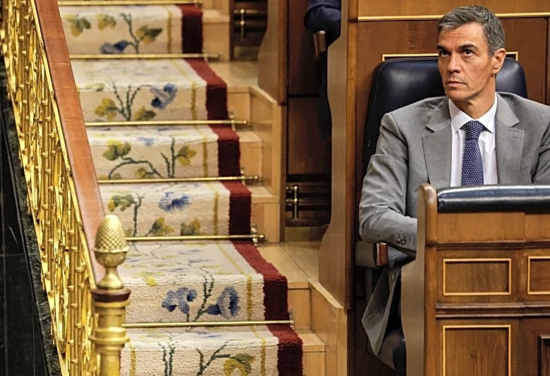 Spanish PM Sanchez calls snap election