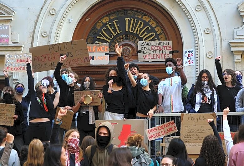 Hundreds of French schools stay closed ahead of nationwide day of student protests