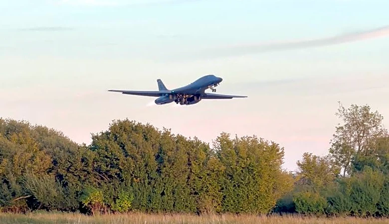 Rubio, asked about US bombers leaving UK, says no direct link with suspected plot