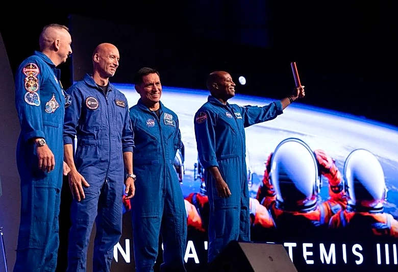 Next Artemis mission on track for 2027, but anything can happen, astronaut says