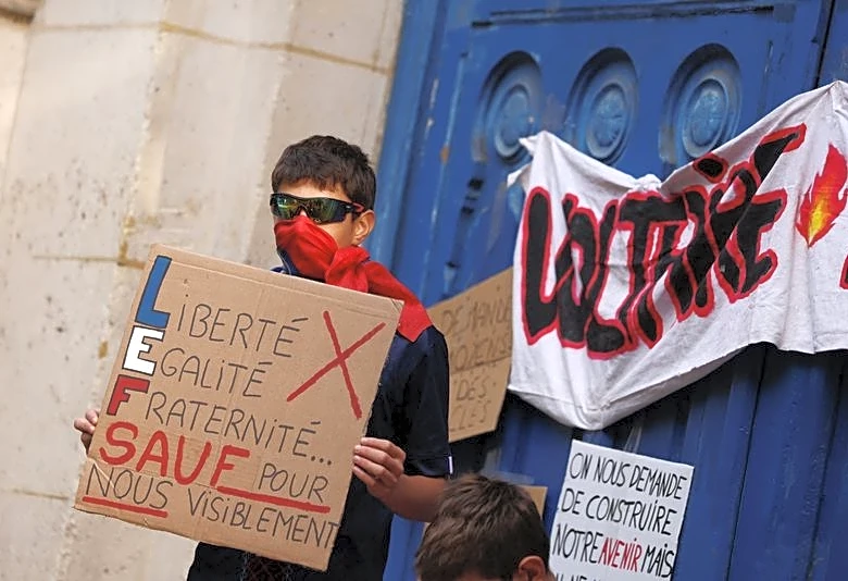 France braces for day of school blockades and street protests
