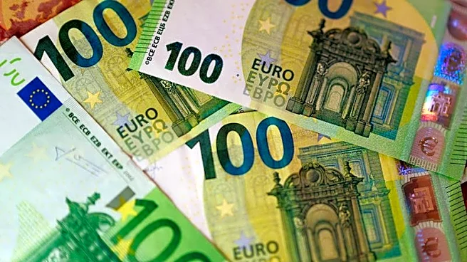 Euro bounces as falling French bond yields ease debt worries