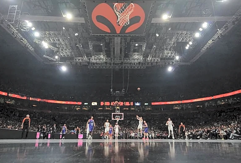 Basketball-Euroleague shareholders reject NBA Europe offer, door open for future talks