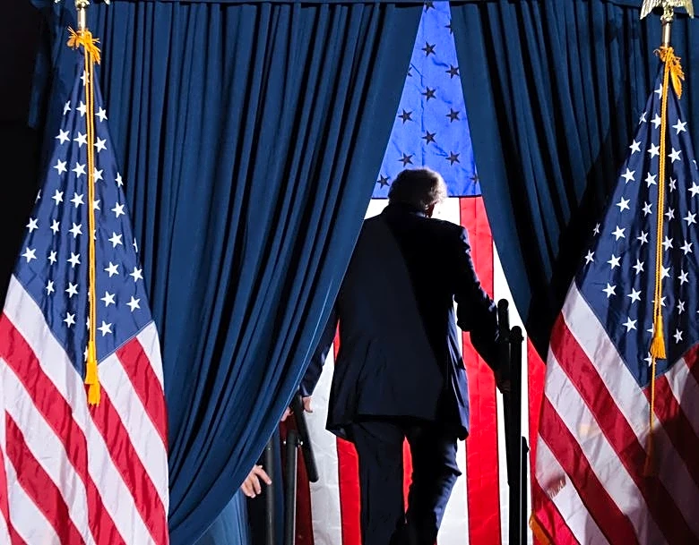 Most Republicans in tight midterm distance themselves from Trump, Reuters review finds