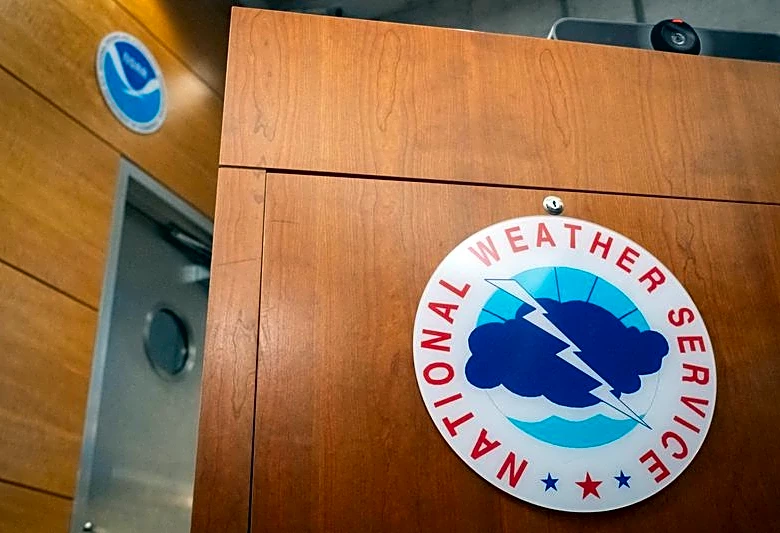 Tropical Storm Isaias forecast to hit US Gulf coast as hurricane early Saturday