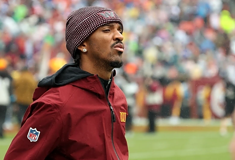 Commanders QB Jayden Daniels to 'embrace the brace,' play vs. Giants