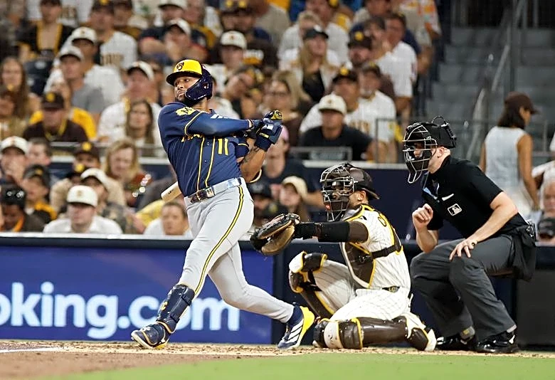 Brewers KO Padres in Game 4, set up NLCS rematch vs. Dodgers
