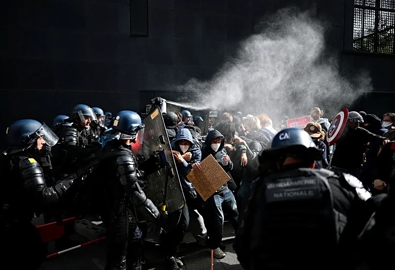 French teens march for decent schools despite government's pledge to act