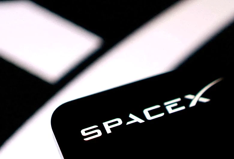 Explainer-What is the low-band spectrum that SpaceX acquired for Starlink Mobile