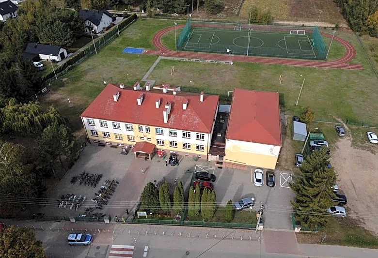 Polish police seek to reassure schools after rumours of more attacks