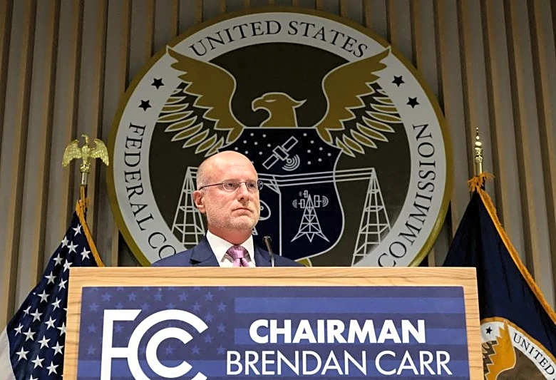 FCC chief defers to Pentagon on airing US execution on TV networks