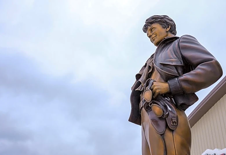 Amelia Earhart expedition heads to Pacific atoll hoping to find her plane