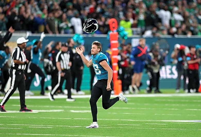 NFL roundup: Jaguars stun Eagles in final seconds in London