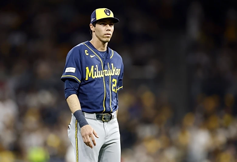 Christian Yelich not in Brewers' lineup against Dodgers' Tarik Skubal