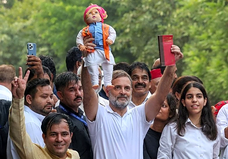 Indian opposition marches to Supreme Court, seeks suspension of voter list changes