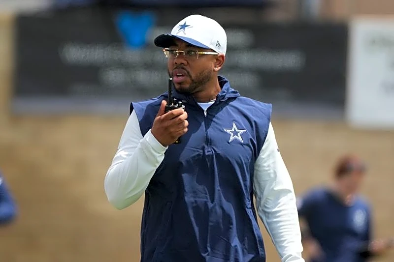 Jerry Jones: Cowboys DC Christian Parker not 'overwhelmed'