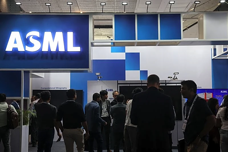 Chip tool giant ASML nudges up outlook as AI-driven demand outruns supply