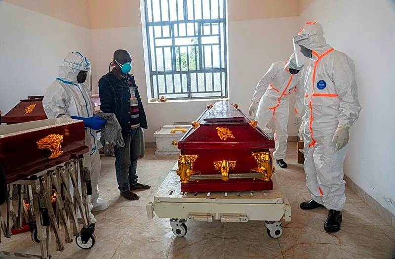 As Ebola spreads in eastern Congo, mothers and children shun vital care