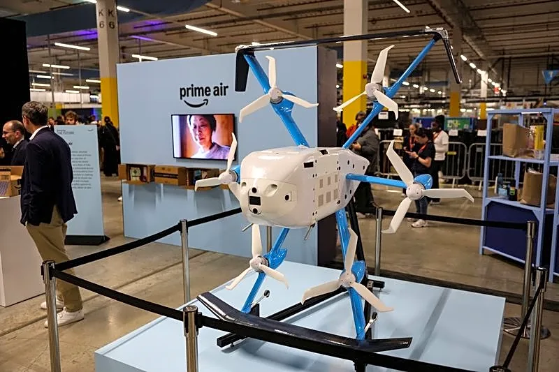US lawmakers ask FAA to conduct review before allowing Amazon drone hub near Boston