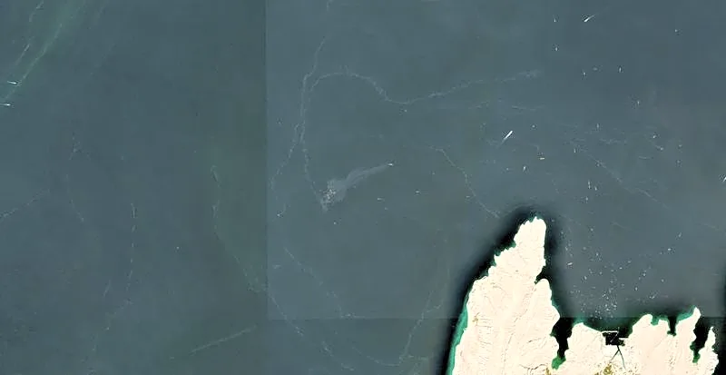 Two ships sink near Hormuz after being hit by projectiles amid surge in attacks