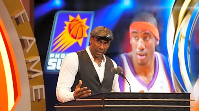Amar'e Stoudemire goes from Miami Heat to Miami police officer