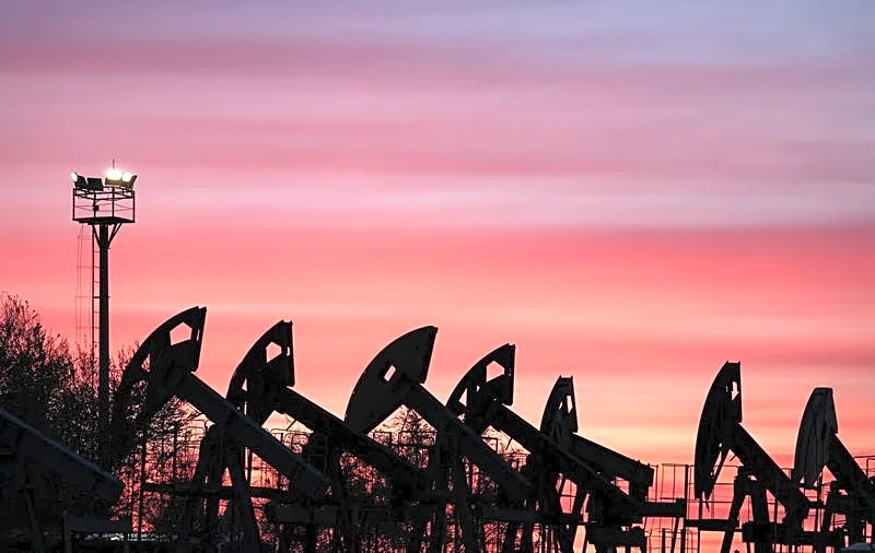 Oil edges down as investors weigh possible US sanctions on 'shadow fleet'