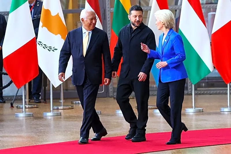 Zelenskiy blasts Trump's diesel deal and calls Russian peace moves a 'parody'