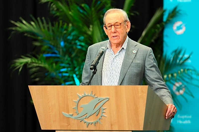 Stephen Ross sells minority Dolphins stake at NFL-record valuation