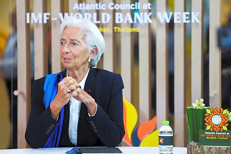 ECB's Lagarde says bond selloff will slow inflation