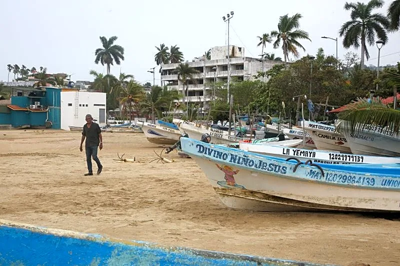 Hurricane Trudy threatens western Mexico with heavy rain, coastal flooding