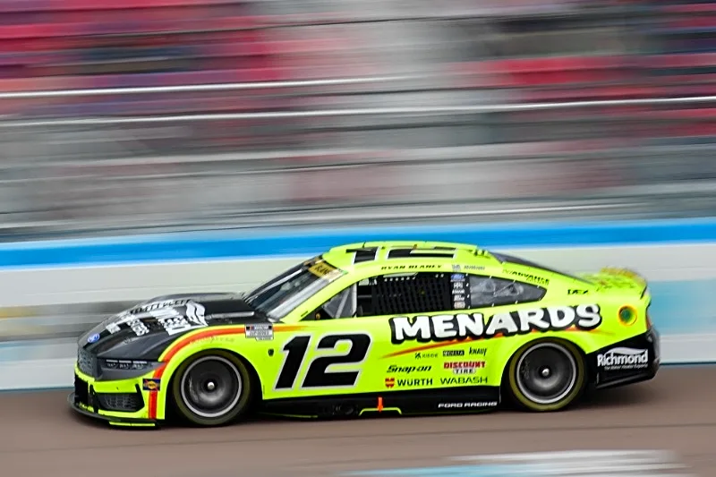Ryan Blaney’s pole run at Phoenix sets up major Chase opportunity