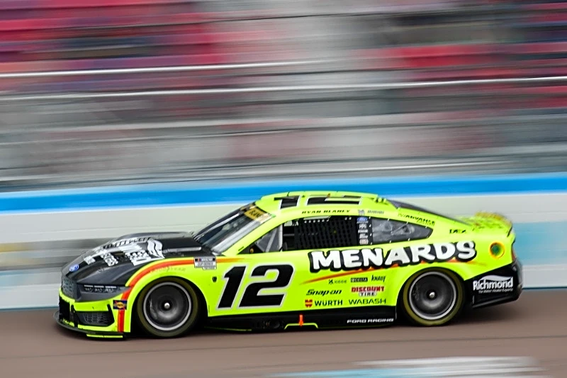 Ryan Blaney’s pole run at Phoenix sets up major Chase opportunity