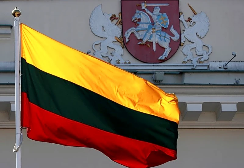 Lithuania told residents to go to shelters after detecting a flying object