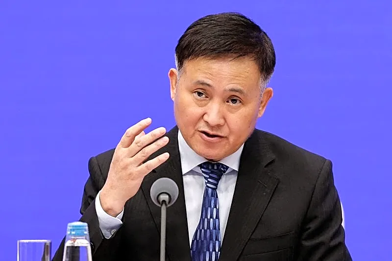 China's central bank studies making overnight rate its main policy rate