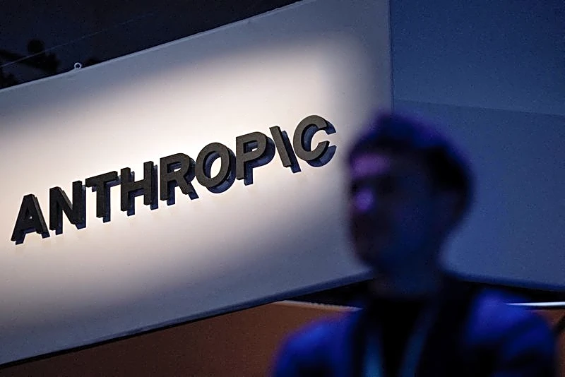 Anthropic commits 5% stake to new 'public benefit fund', Musk argues for direct share donations to kids