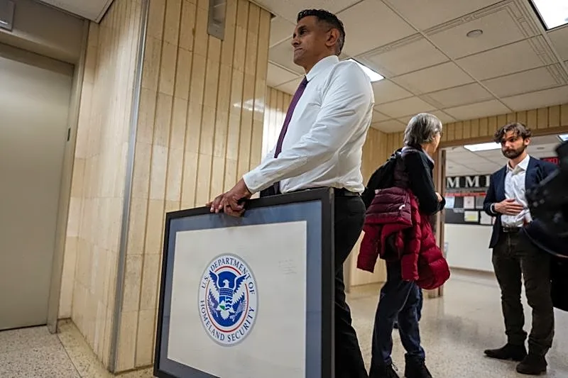 US says immigrants from Ukraine, Sudan can keep protected status for now