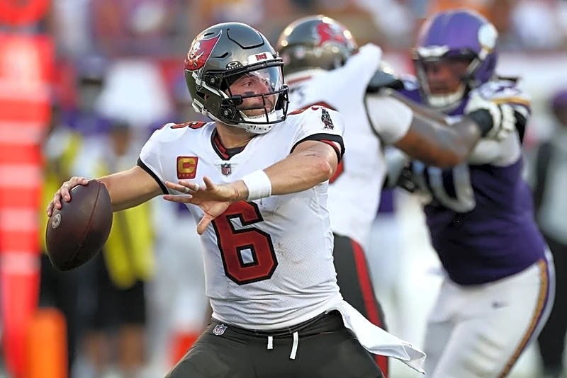 Buccaneers QB Baker Mayfield (thumb) closing in on return