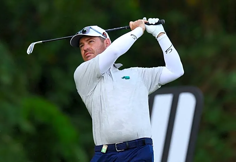 Golf-Time to move on from LIV, says Oosthuizen