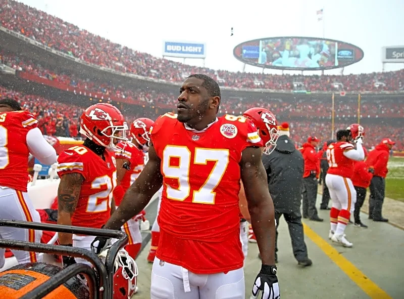 Former Chiefs, Falcons DE Allen Bailey dies at age 37