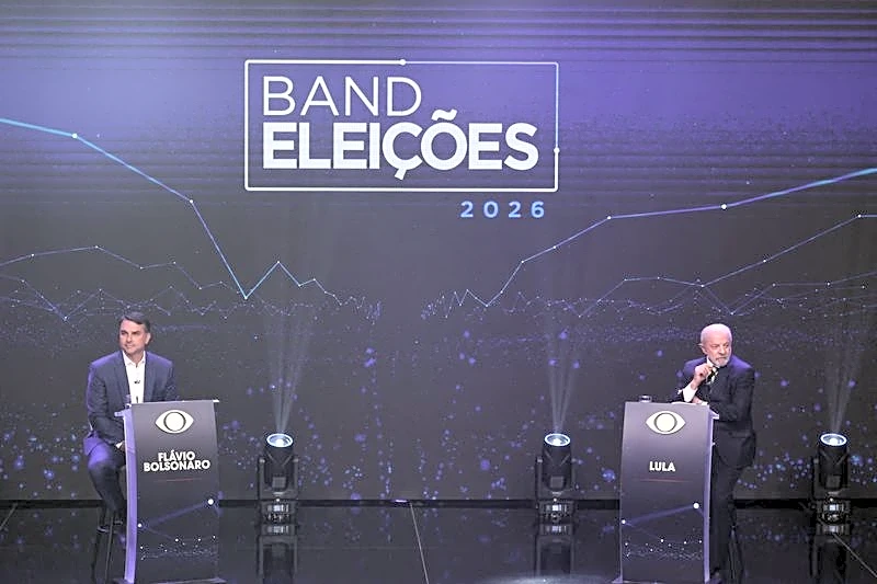 Brazil's Bolsonaro sets terms for records release after Lula's disclosure challenge